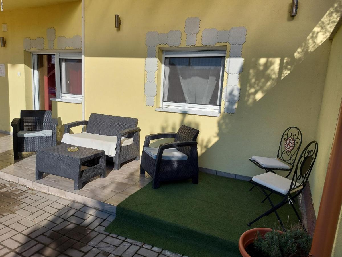 Corner Apartman 5 Шиофок Экстерьер фото